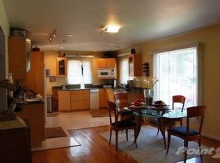 20128 Carol St, Detroit, MI 48235