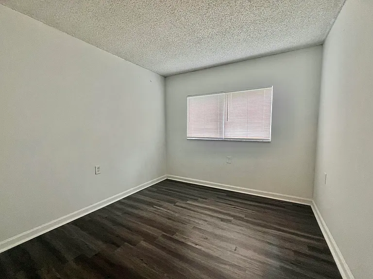 1215 N Benoist Farms Rd #203 — Photo 13