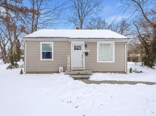 2202 Ravenswood Dr, Evansville, IN 47714