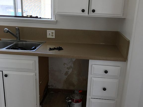 4th image of 4159 W 136th St