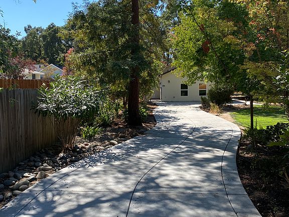 Private Driveway