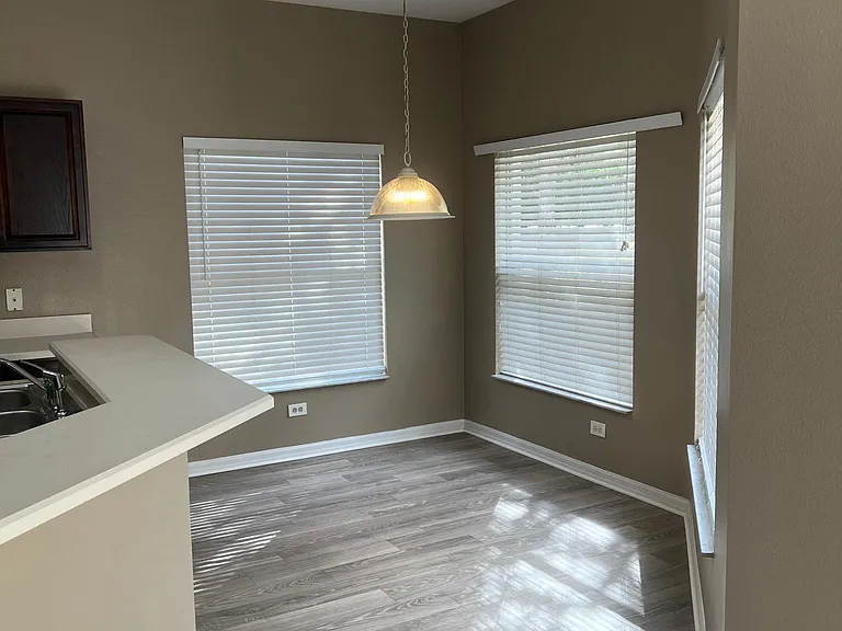 1204 Longville Cir — Photo 6