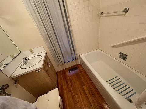 4th image of 13604 100th Ave NE #A
