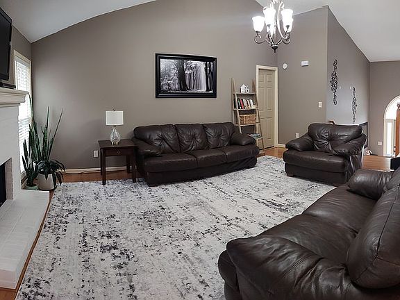 5th image of 2755 Freemans Walk Dr