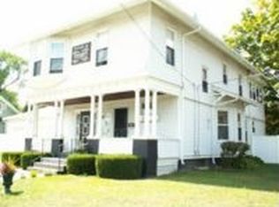 220 Oak St, Springfield, MA 01151