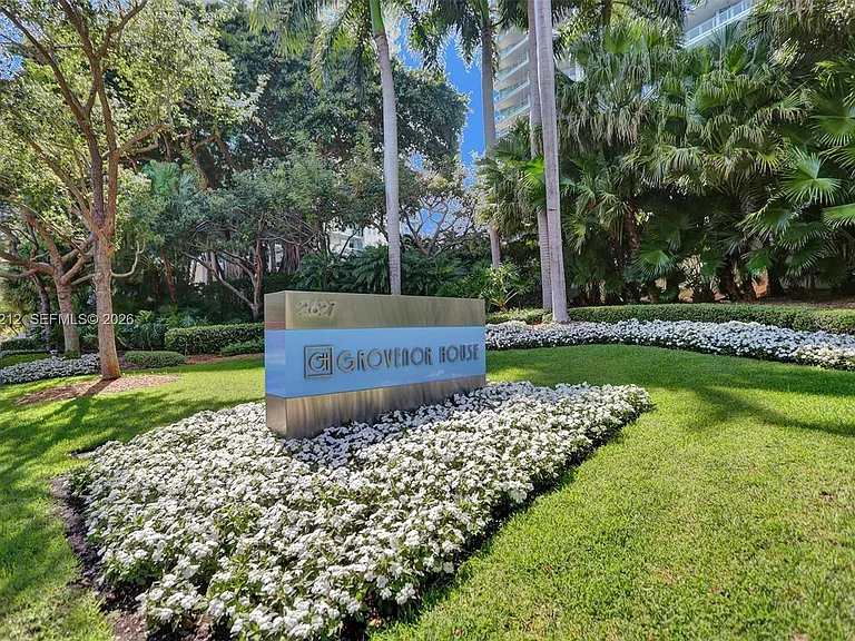 2627 S Bayshore Dr #506 — Photo 47