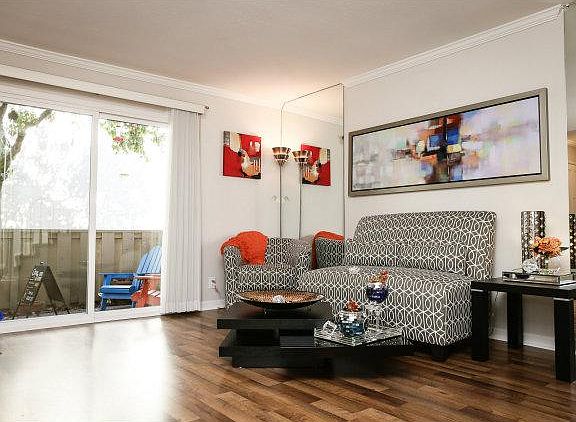 2nd image of 3153 Payne Ave APT 13