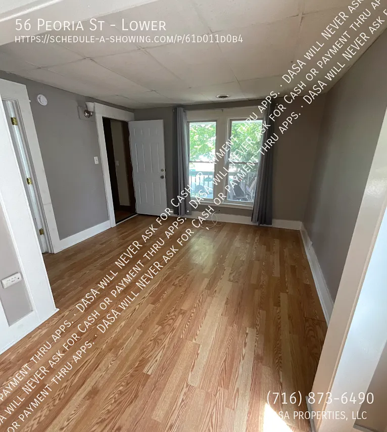56 Peoria Lower - 2 Bed / 1 Bath — Photo 3