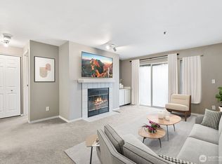 215 100th St SW APT A108, Everett, WA 98204