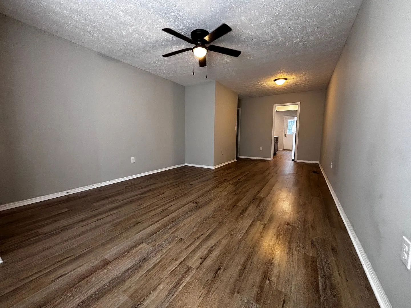 Charming 2-Bed, 1.5-Bath Condo with Carport, Butler Township — Photo 4