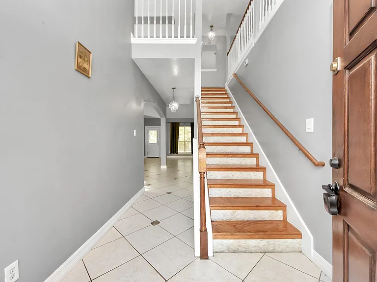 18315 Brenwood Manor Dr — Photo 5