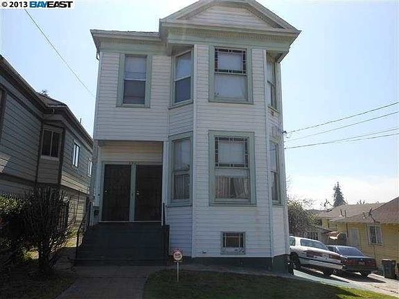 4th image of 2201 E 22nd St