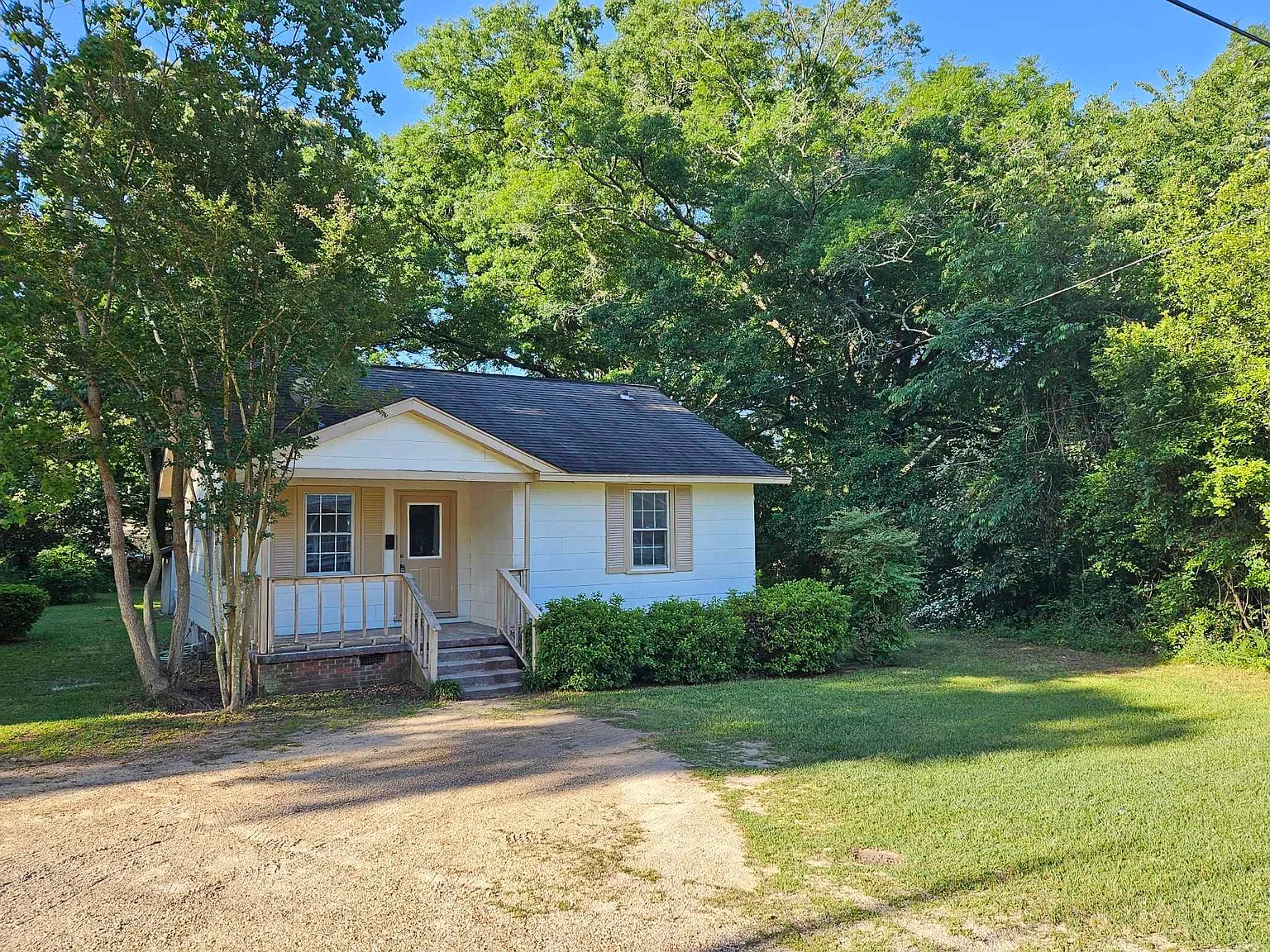 2 bed, 712 sqft, $995 — Photo 1