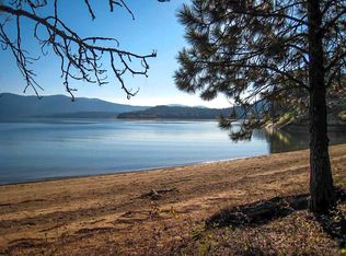 363 Lakeshore Ave, Dover, ID 83825