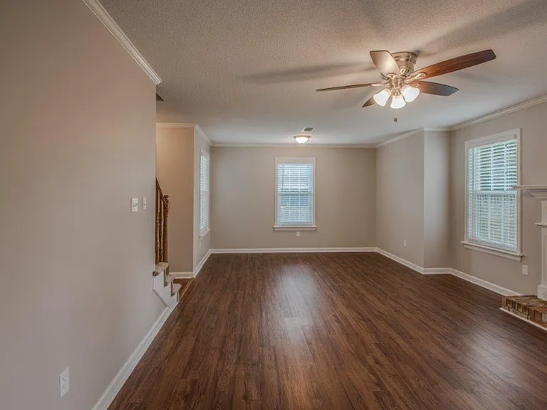 124 Moss Creek Dr — Photo 10