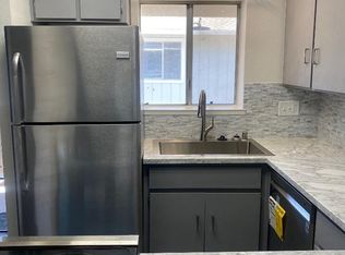 3849 Vineyard Ave APT B, Pleasanton, CA 94566