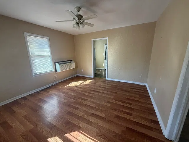 1904 Northwest 20th Street (new) - 1 — Photo 2