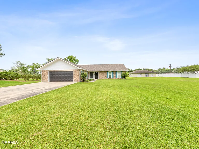 2508 Ferris Rd — Photo 38