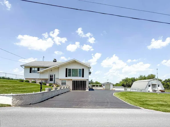 3367 Coseytown Rd, Greencastle, PA 17225
