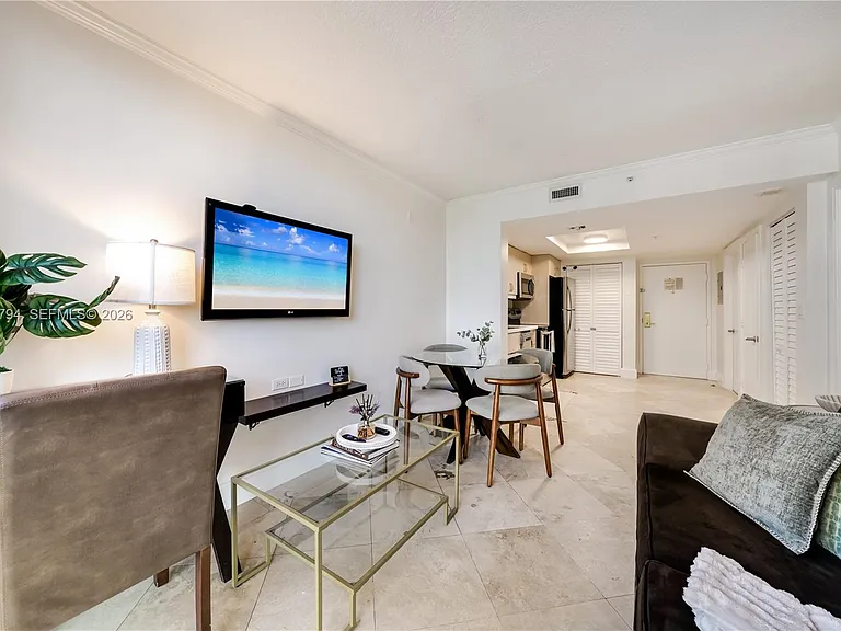 2951 S Bayshore Dr #815 — Photo 7