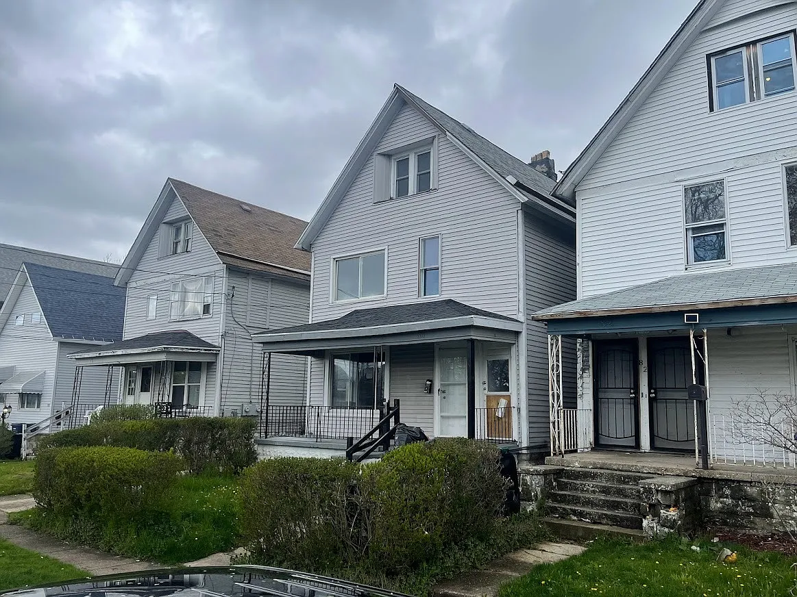 Building Photo - 80 Wescott St #2