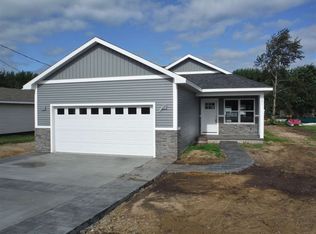 501 Iroquois, Houghton Lake, MI 48629