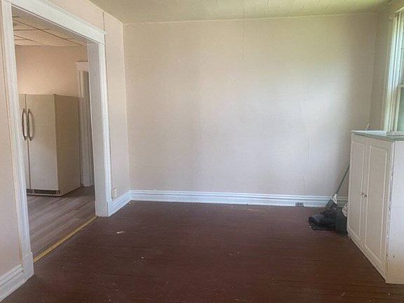 3rd image of 169 7th Ave #2F