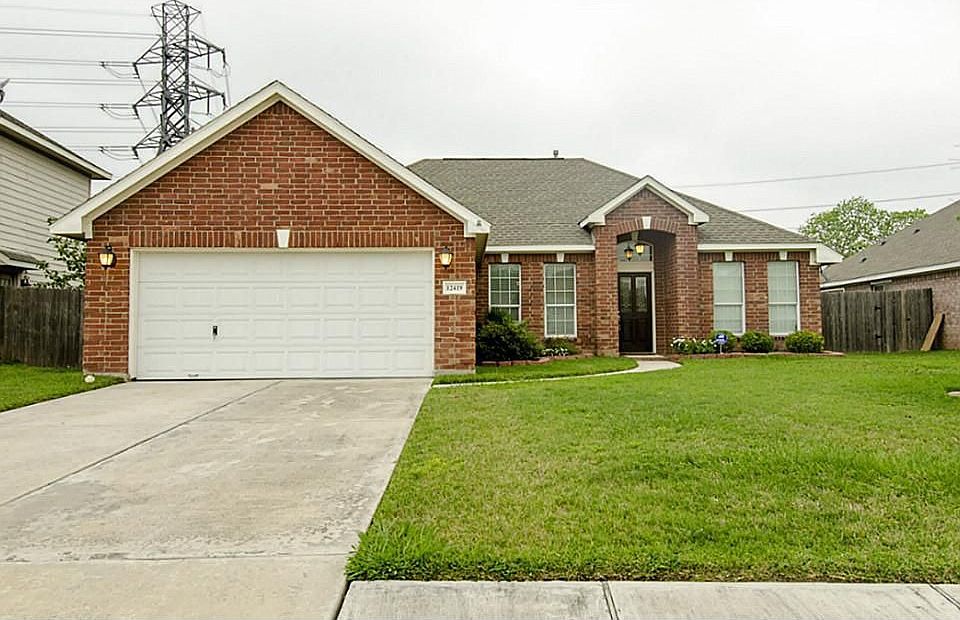 1st image of 12419 Heritage Grove Dr