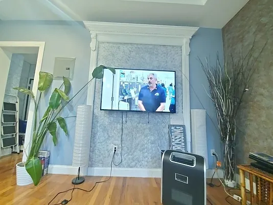 Rented by Bedford Brownstone Realty | media 17