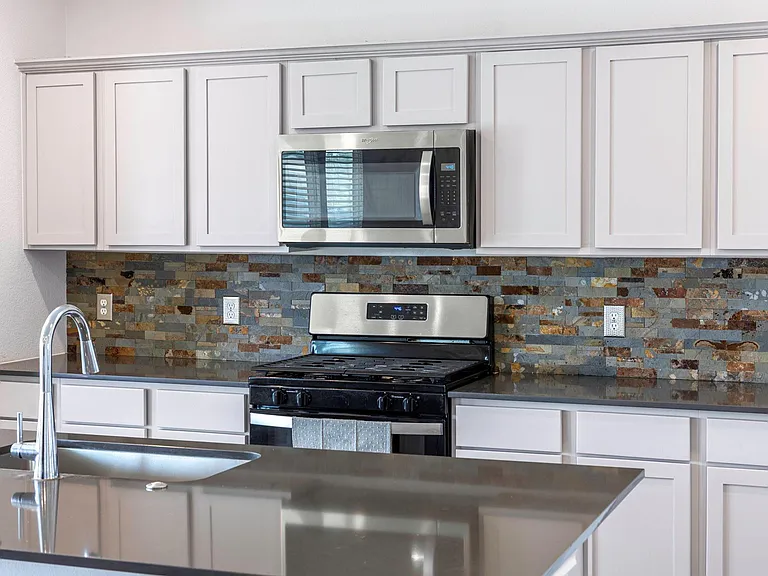 40515 Crisp Beech St — Photo 5