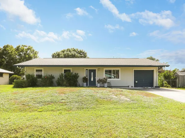 5601 Palm Drive, Fort Pierce, FL 34982