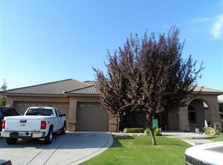 10114 Stoneham St, Bakersfield, CA 93314