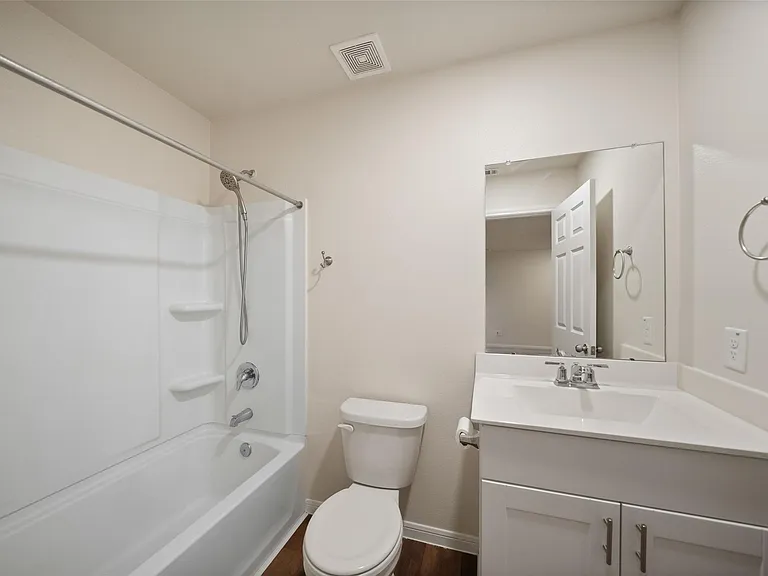 14551 Maple Field Dr — Photo 16