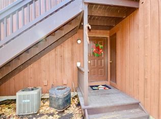 6 Brandywine Dr #3, Vernon, NJ 07462
