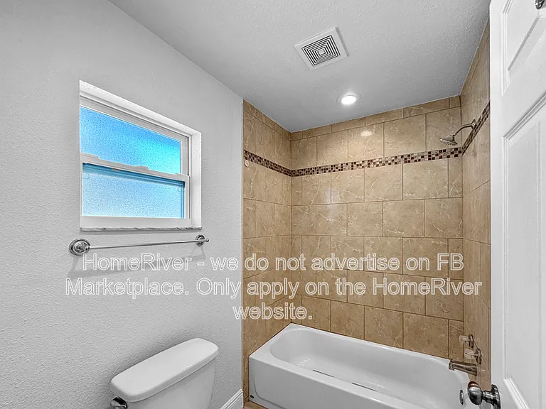 2878 Whitney Rd #A — Photo 13