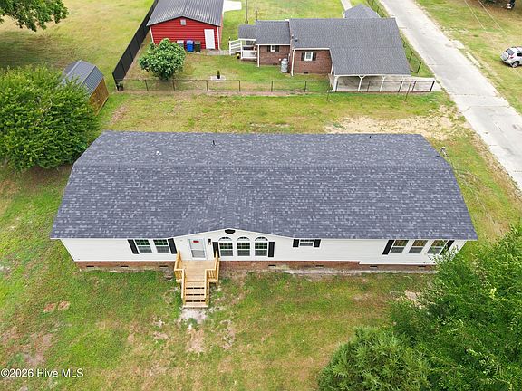 3rd image of 107 W Robertson Street