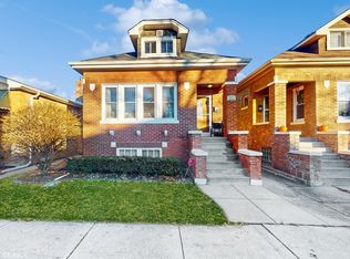 926 Thomas Ave, Forest Park, IL 60130