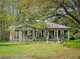 129 Hano Rd, Madisonville, LA 70447