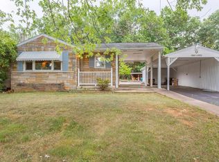 448 Massanutten Ave, Shenandoah, VA 22849