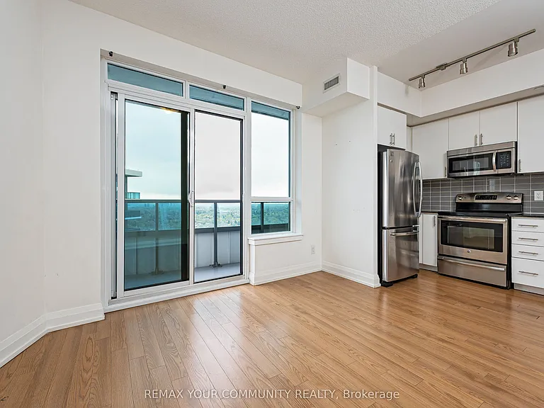 7171 Yonge St S #2601 — Photo 8