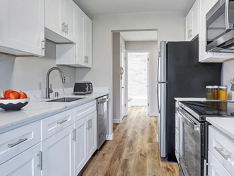 4023 California Ave SW #202 — Photo 5