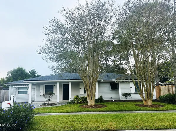 596 SEASPRAY Avenue, Atlantic Beach, FL 32233