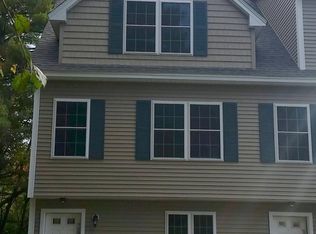 29 Clancy Dr, Dover, NH 03820