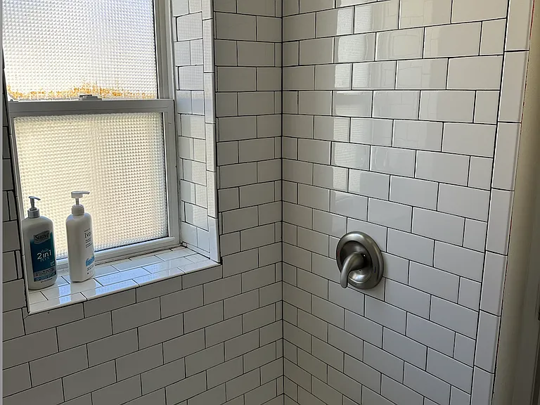 719 E Pleasant St #10 — Photo 7