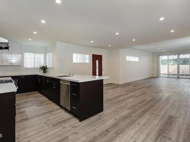 4814 Viro Rd — Photo 1