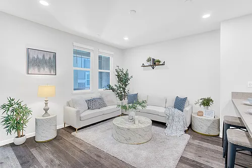 1013 Onofrio Ln #2 Photo 1