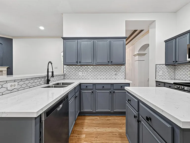 17303 Kenton Crossing Ln — Photo 17