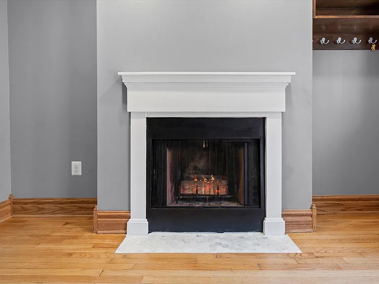 900 Harden Ct — Photo 11