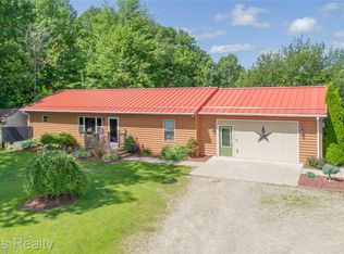 4097 Berlin Dr, Otter Lake, MI 48464