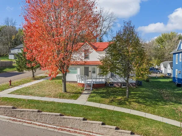 601 Academy St, Elroy, WI 53929
